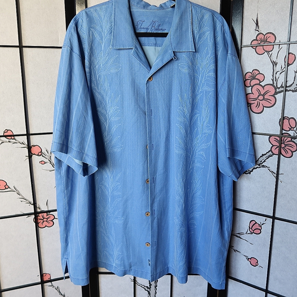 Vintage Tommy Bahama Light Blue Hawaiian Shirt Size XXL